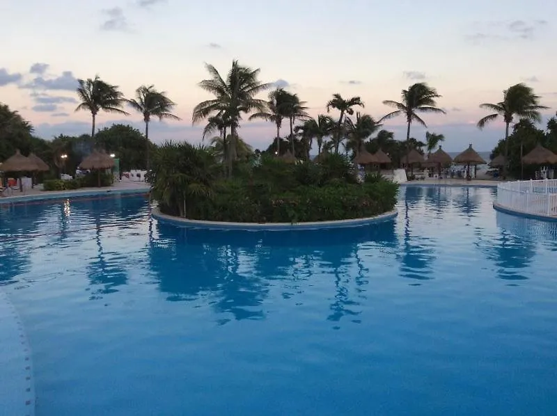 Lägenhet Bahia Principe & Golf Residences Tulum Mexiko
